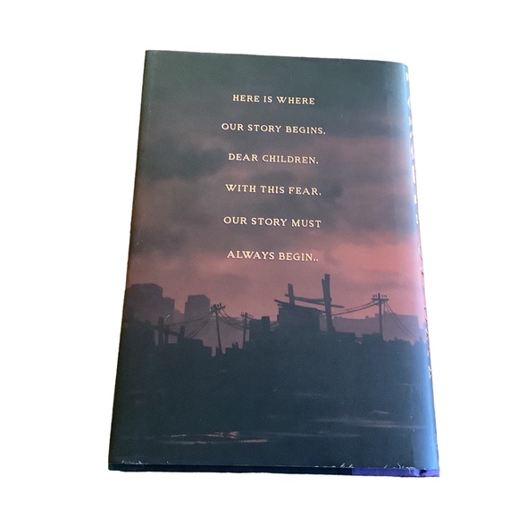 Under This Forgetfull Sky Lauren Verd Brand Fae Crate Signed Bookplate Unread - Picture 3 of 3